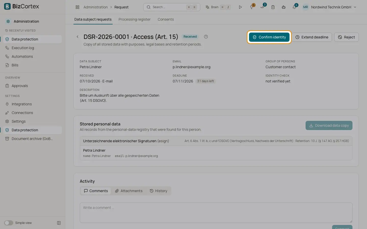 Behandl en anmodning fra en registreret